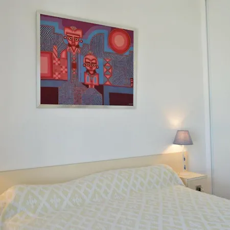 4 Pers Avec Terrasse Et Parking, A 150 M - Cap D'agde - Fr-1-249-27 شقة *